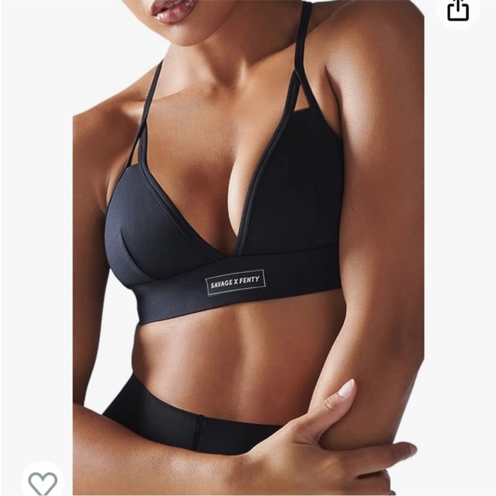 Savage X Fenty by Rhianna sports bra size Large. NWOT